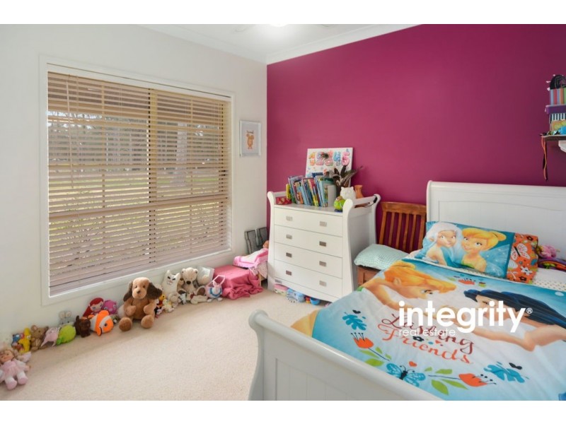 76 Timber Ridge Drive, Nowra Hill NSW 2540