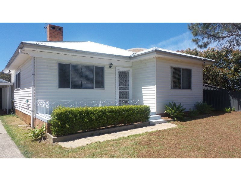 62 Meroo Road, Bomaderry NSW 2541