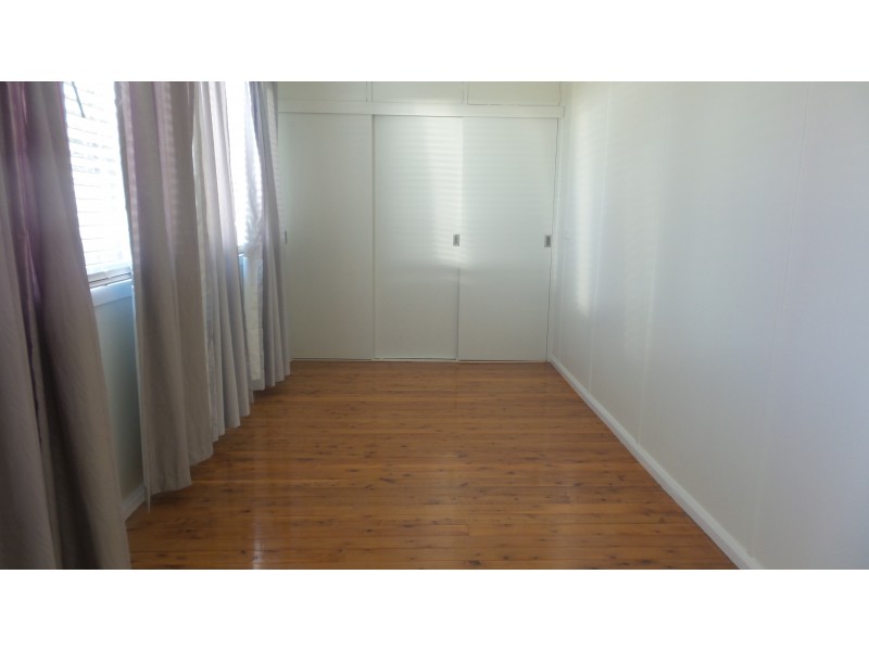 62 Meroo Road, Bomaderry NSW 2541