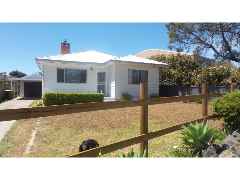 62 Meroo Road, Bomaderry NSW 2541