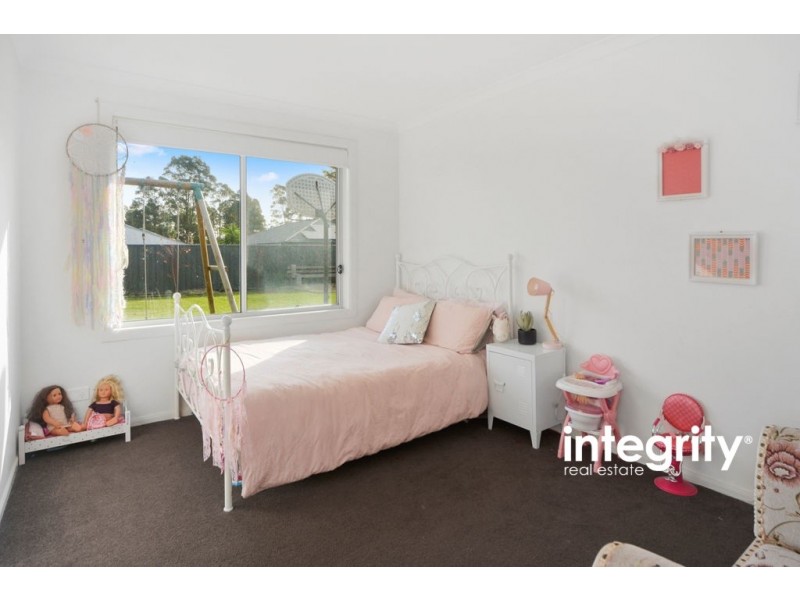 8 Firetail Street, South Nowra NSW 2541