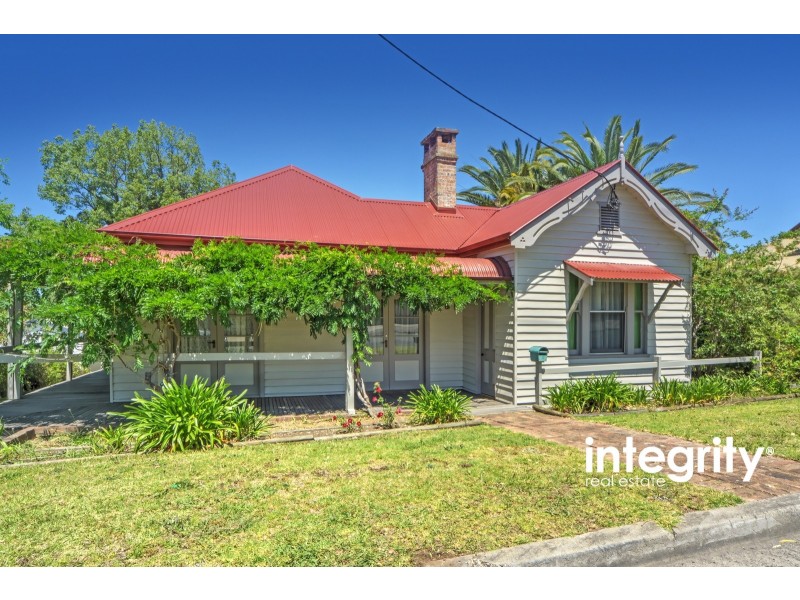 6 Tarawara Street, Bomaderry NSW 2541