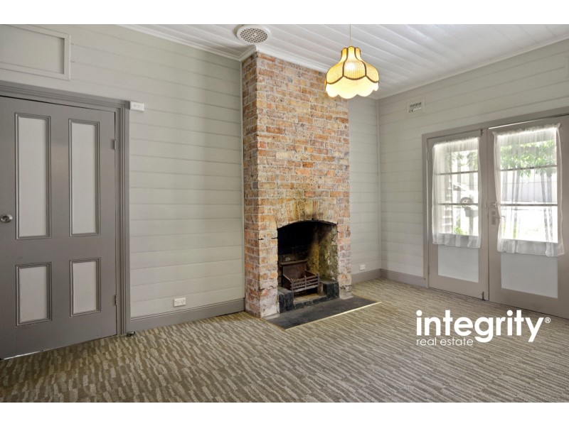 6 Tarawara Street, Bomaderry NSW 2541