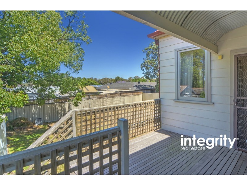 6 Tarawara Street, Bomaderry NSW 2541