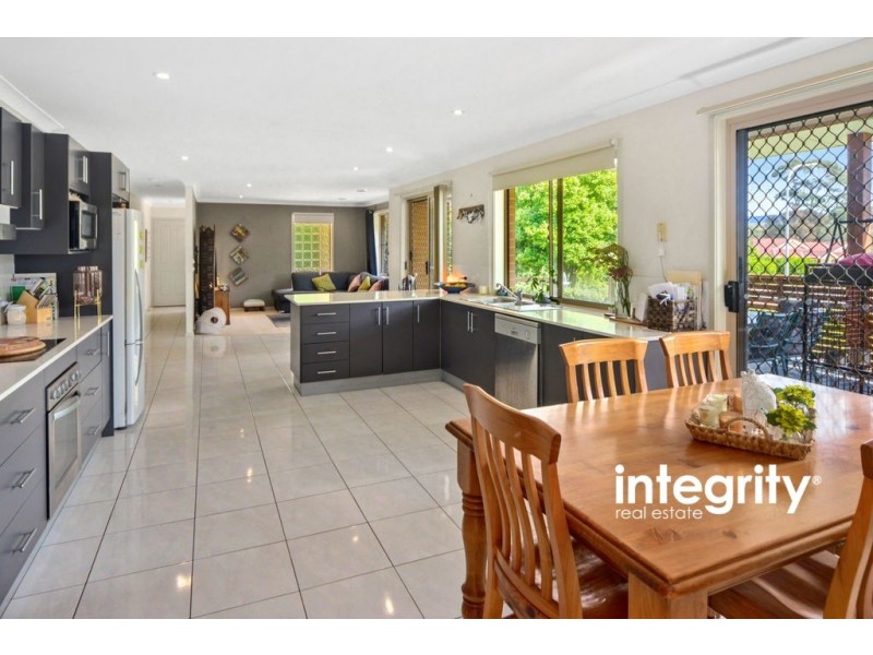 72 Coconut Drive, North Nowra NSW 2541