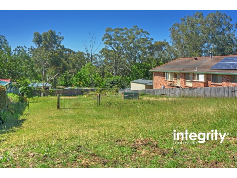 13 Jaycee Avenue, Nowra NSW 2541
