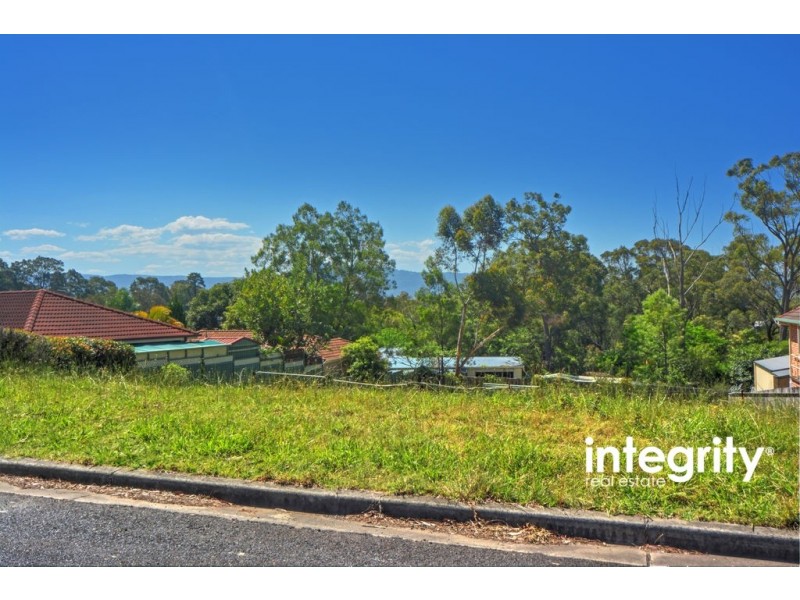 13 Jaycee Avenue, Nowra NSW 2541