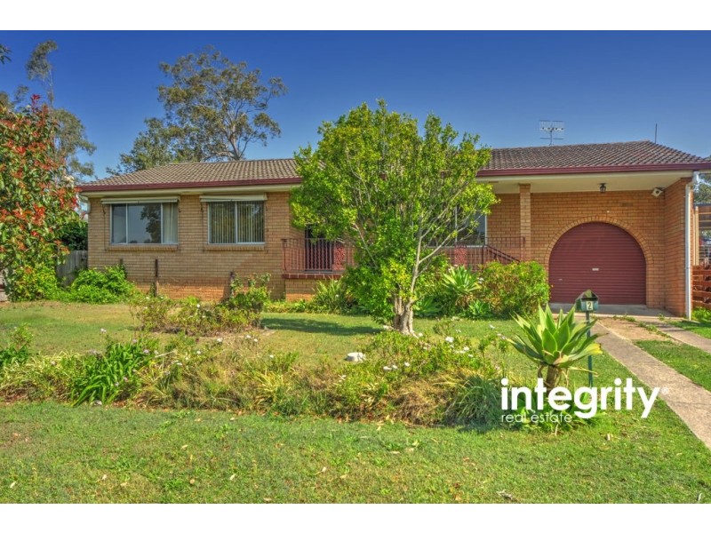 2 Castle Glen, North Nowra NSW 2541