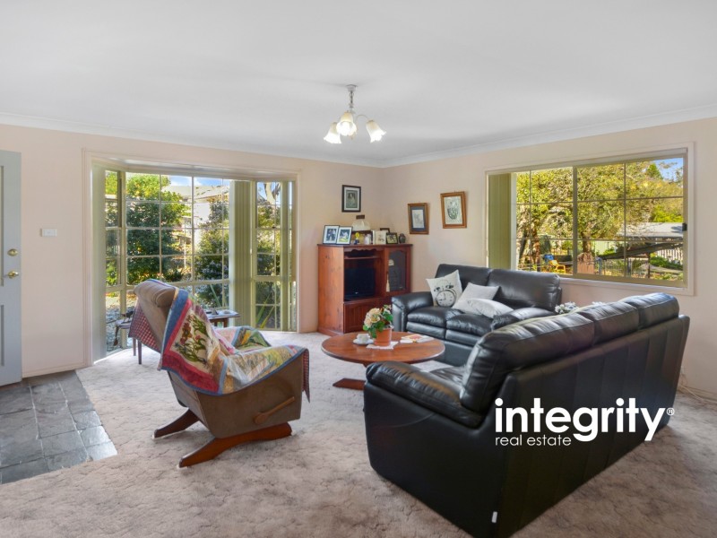 387 Princes Highway, Bomaderry NSW 2541