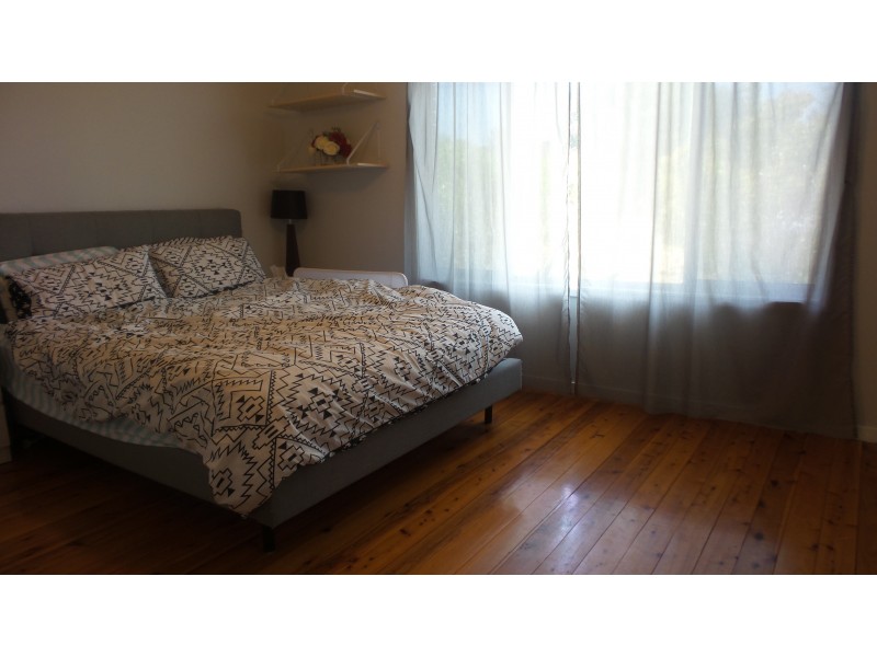 164 McKay Street, Nowra NSW 2541