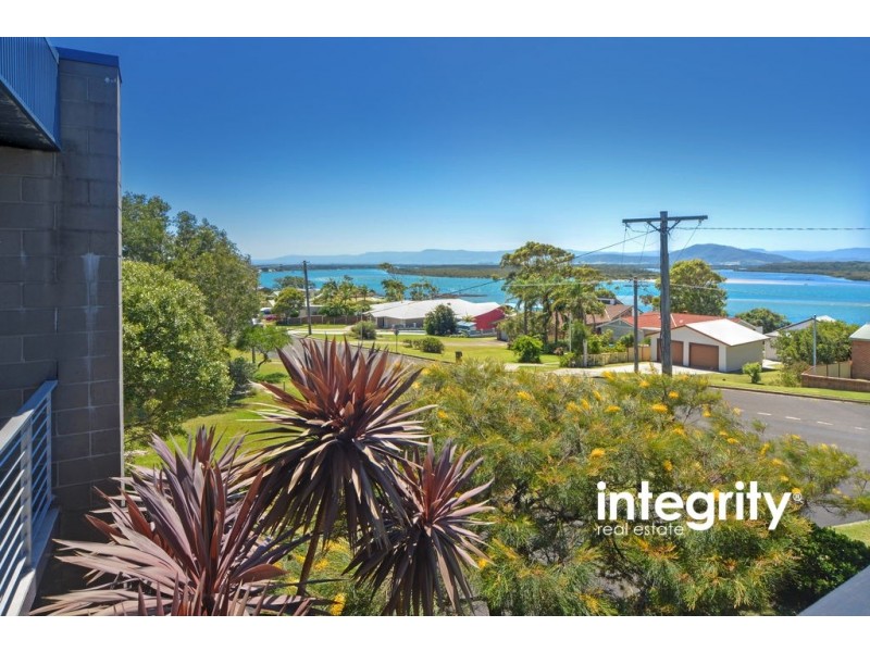 68 Orama Crescent, Orient Point NSW 2540