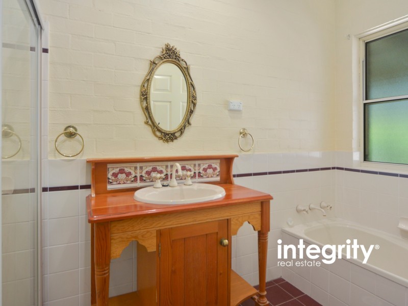 15 Moondara Drive, Bangalee NSW 2541