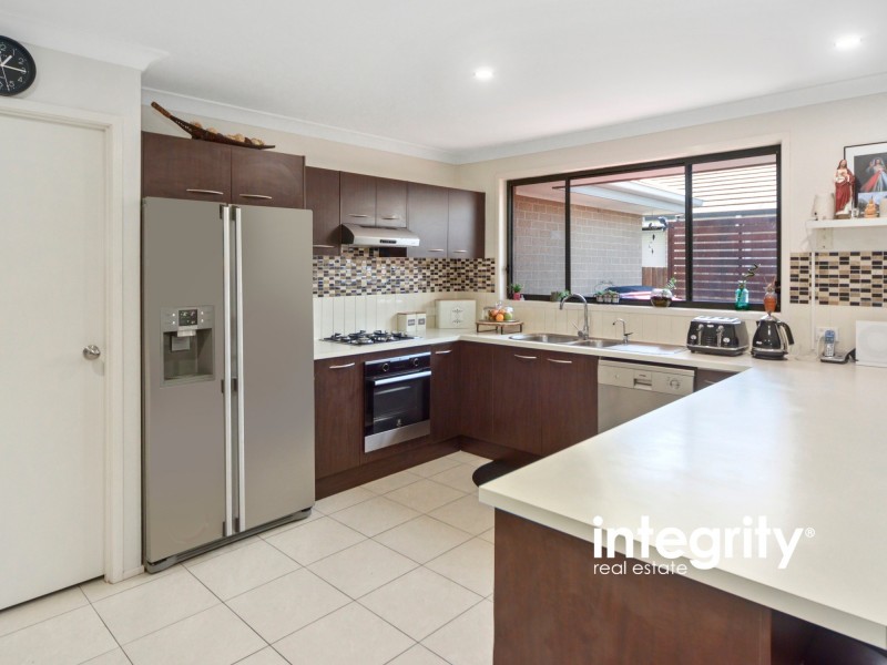 2 Golden Ash Close, Worrigee NSW 2540
