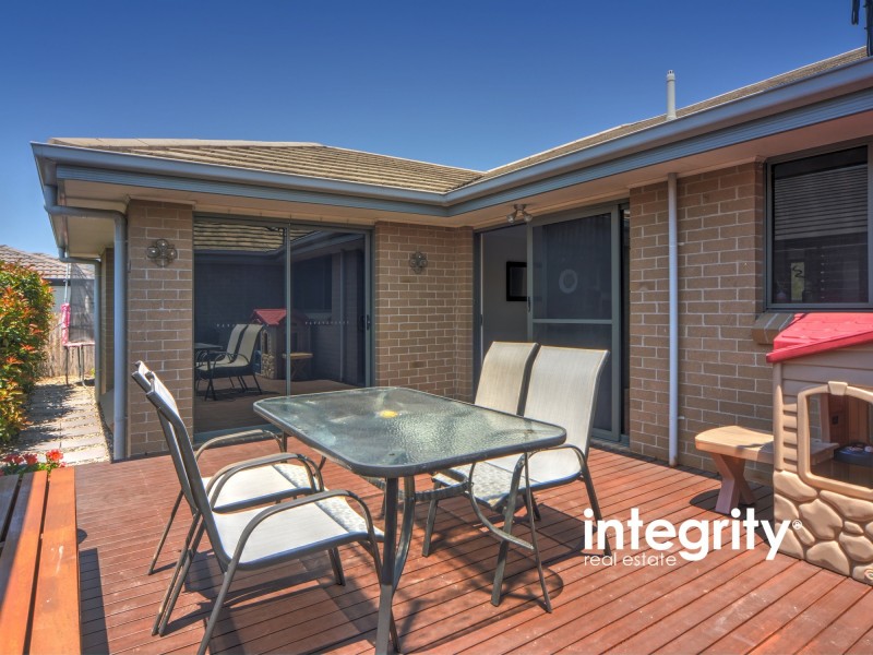 2 Golden Ash Close, Worrigee NSW 2540