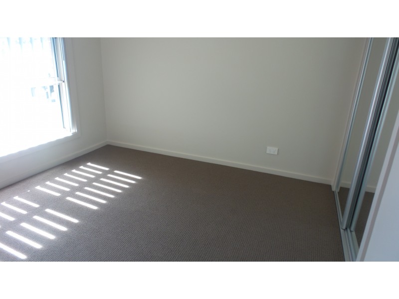 16A Yeovil Drive, Bomaderry NSW 2541