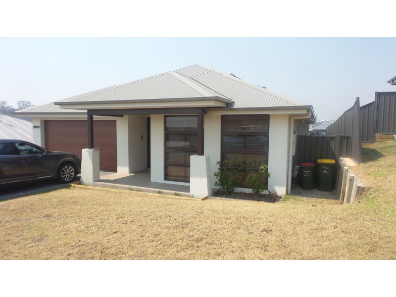 5 Dove Close, South Nowra NSW 2541