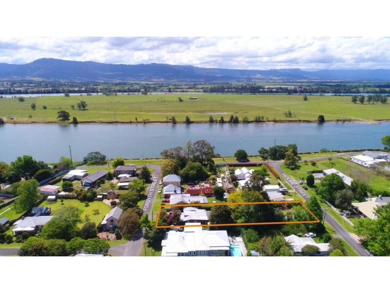 8 Forsyth Street, Terara NSW 2540