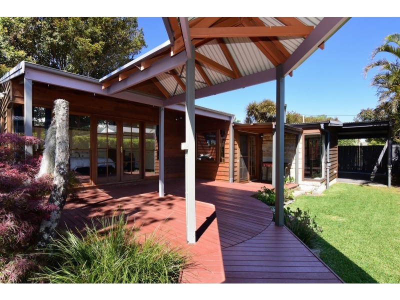 8 Forsyth Street, Terara NSW 2540