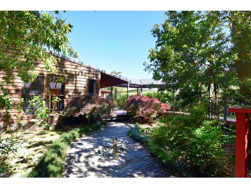 8 Forsyth Street, Terara NSW 2540