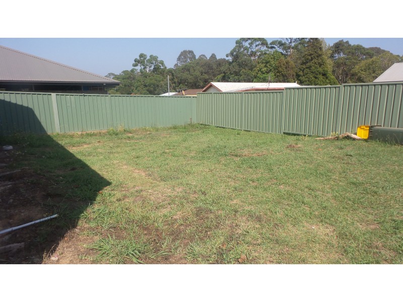 8A Albatross Road, Nowra NSW 2541