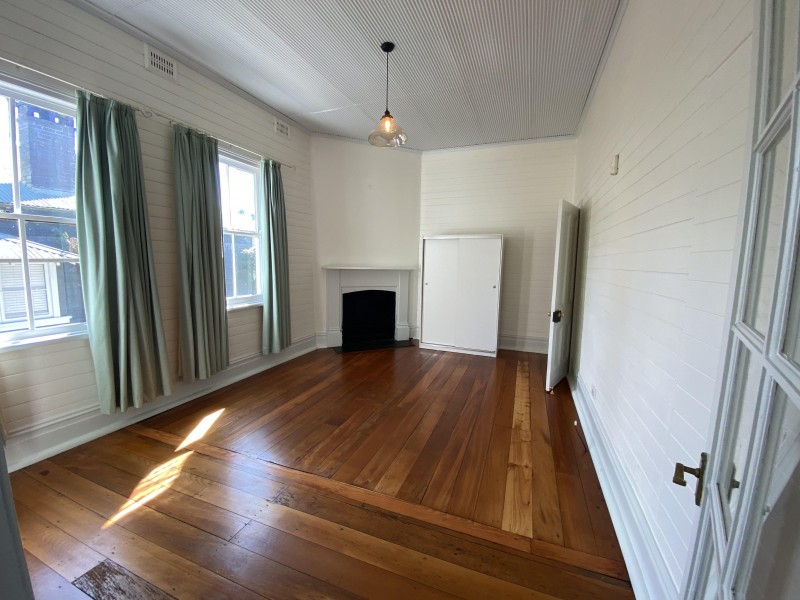 35 Bridge Road, Nowra NSW 2541