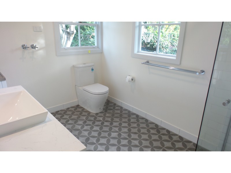 35 Bridge Road, Nowra NSW 2541