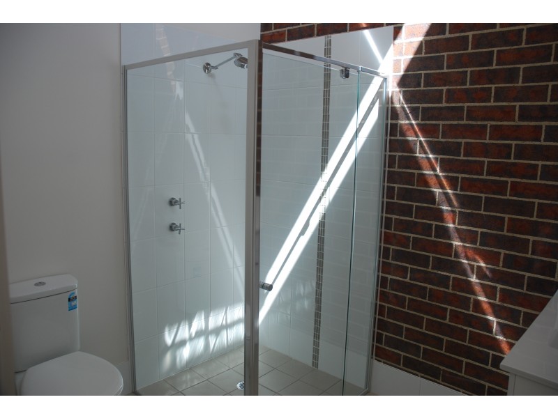 15/49 Brinawarr Street, Bomaderry NSW 2541