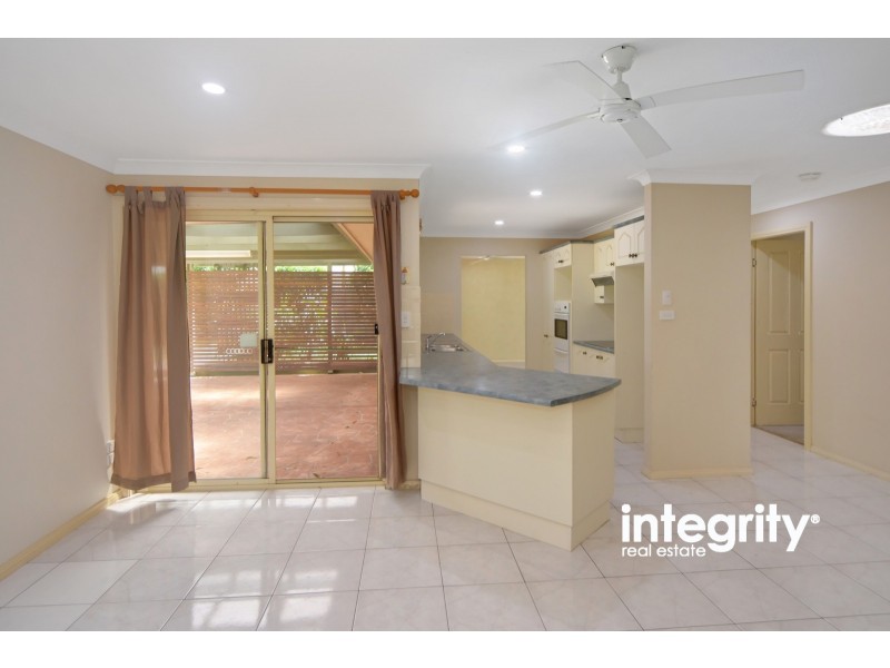 37 Illawarra Circuit, Worrigee NSW 2540