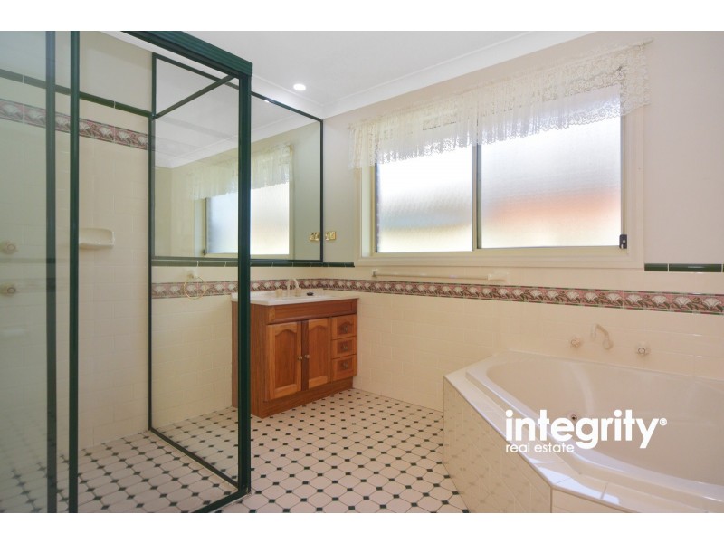 37 Illawarra Circuit, Worrigee NSW 2540