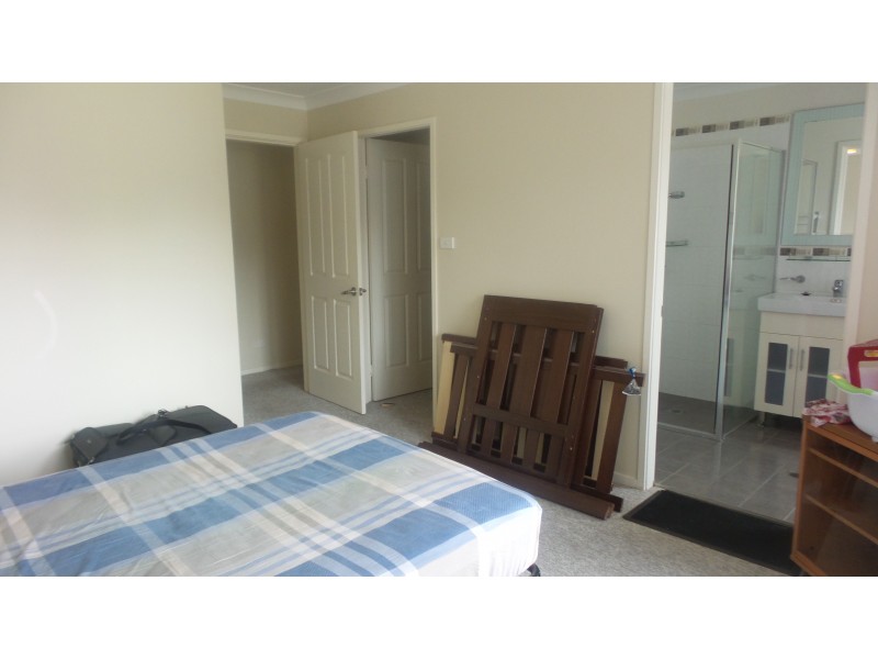 2/20 Lightwood Drive, West Nowra NSW 2541