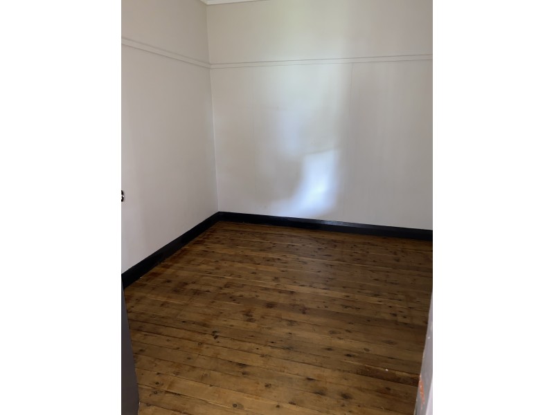 108 Kalandar Street, Nowra NSW 2541