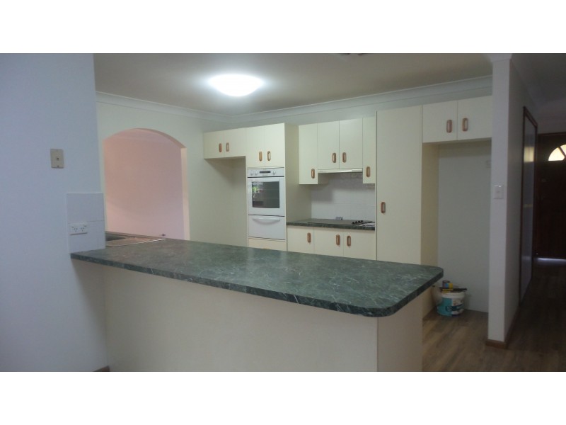 150 Yurunga Drive, North Nowra NSW 2541