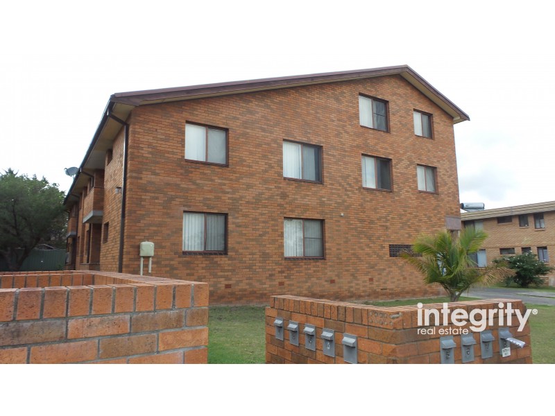 1/4 Shorland Place, Nowra NSW 2541