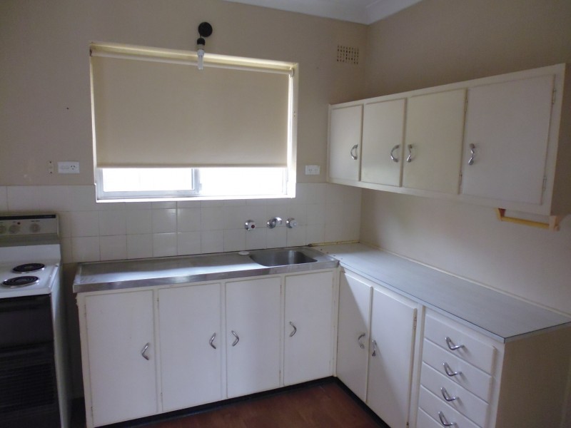 2/40 Plunkett Street, Nowra NSW 2541