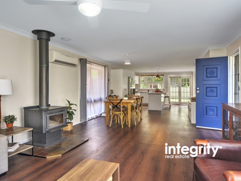 30 Yeovil Drive, Bomaderry NSW 2541