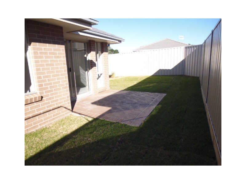 1/123a Meroo Road, Bomaderry NSW 2541