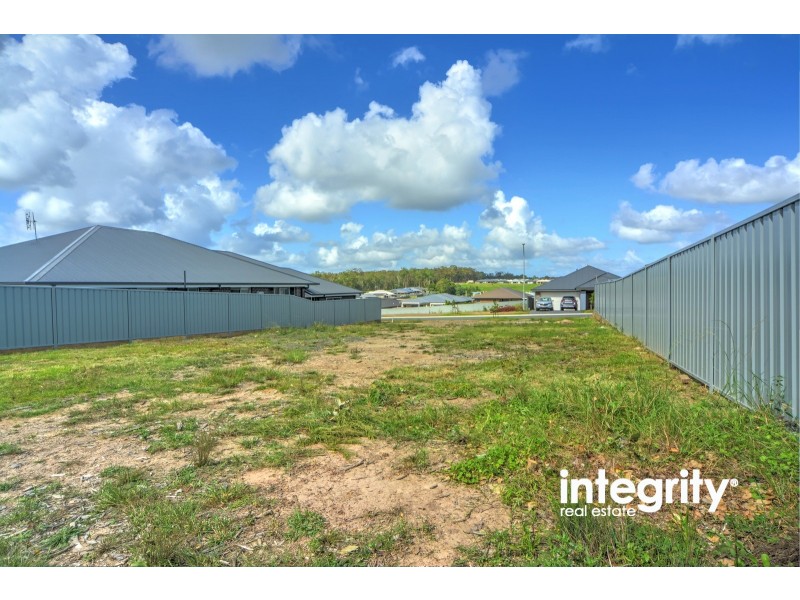 63 Caladenia Crescent, South Nowra NSW 2541