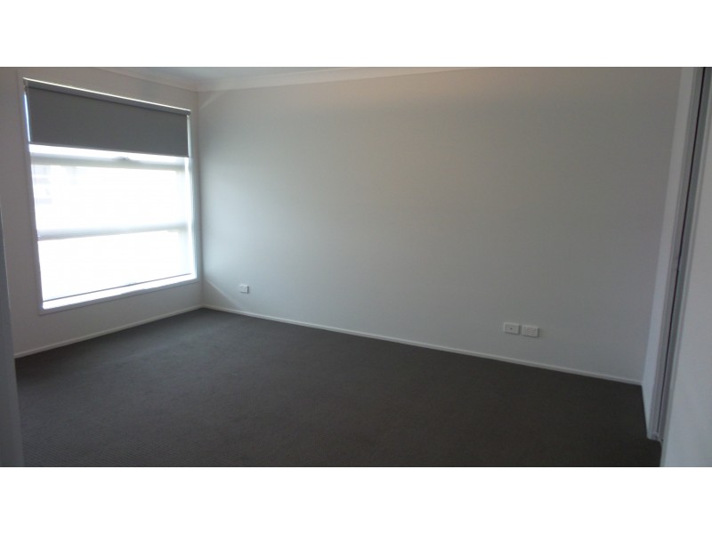 16 Compass Street, Vincentia NSW 2540