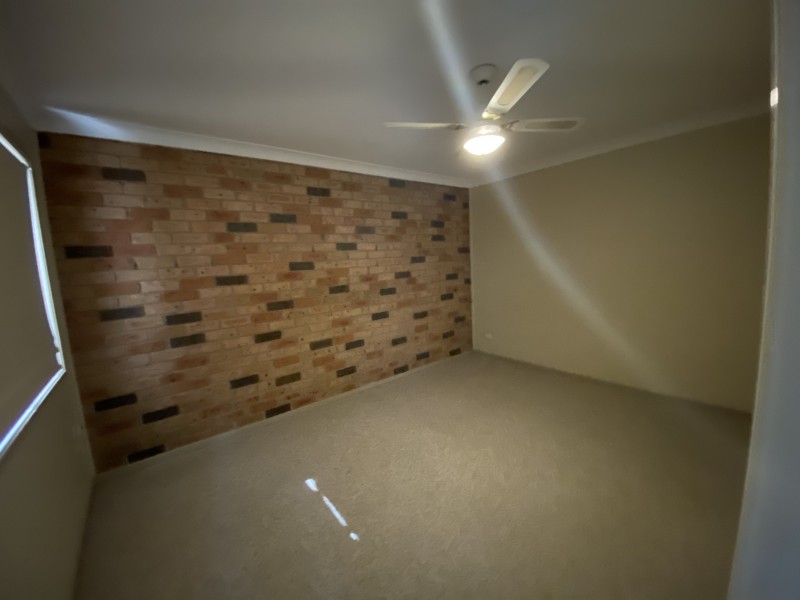 7/76 Brinawarr Street, Bomaderry NSW 2541