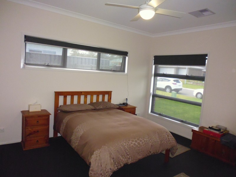 17 Wattlebird Road, South Nowra NSW 2541