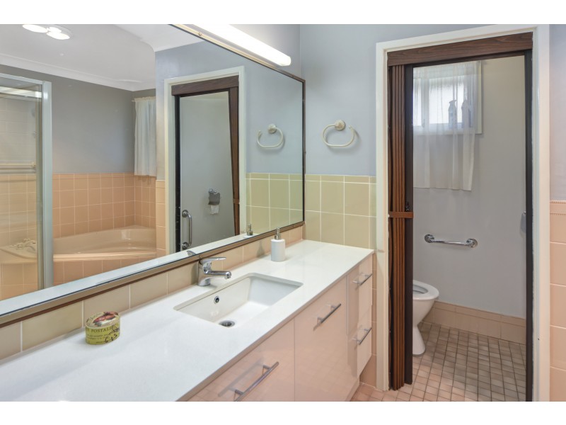 24 Maclean Street, Nowra NSW 2541