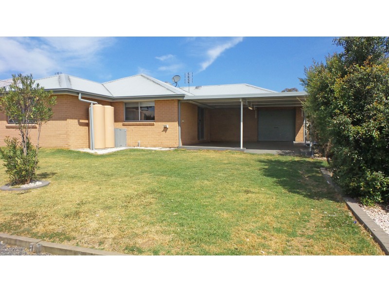 12 Denbigh Place, South Nowra NSW 2541