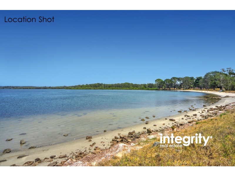 1 Greens Road, Greenwell Point NSW 2540