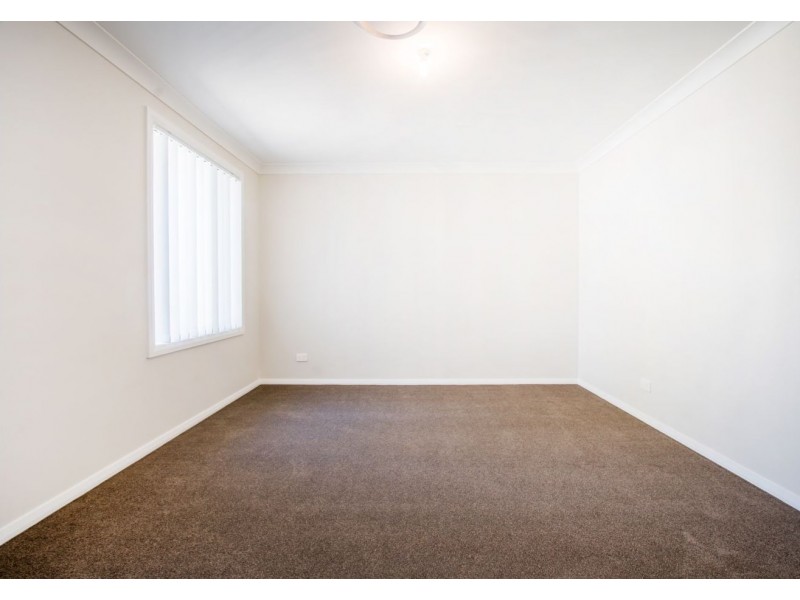 2/76 Main Road, Cambewarra NSW 2540