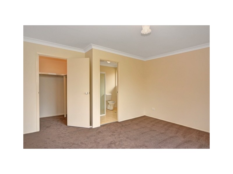 128 Rayleigh Drive, Worrigee NSW 2540