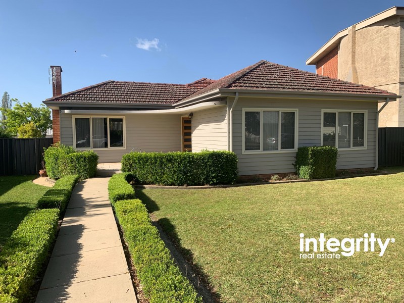 36 Moss Street, Nowra NSW 2541