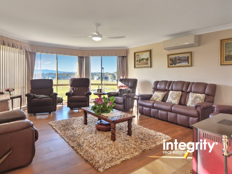 68 Stringybark Road, Nowra Hill NSW 2540