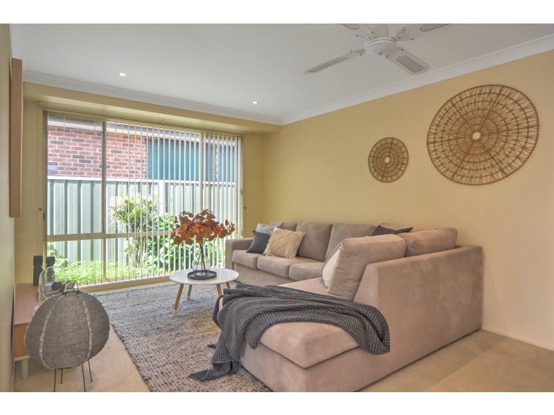 1 Rosewood Close, Nowra NSW 2541