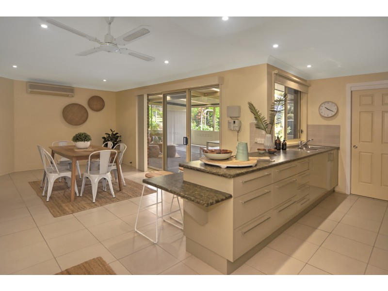 1 Rosewood Close, Nowra NSW 2541