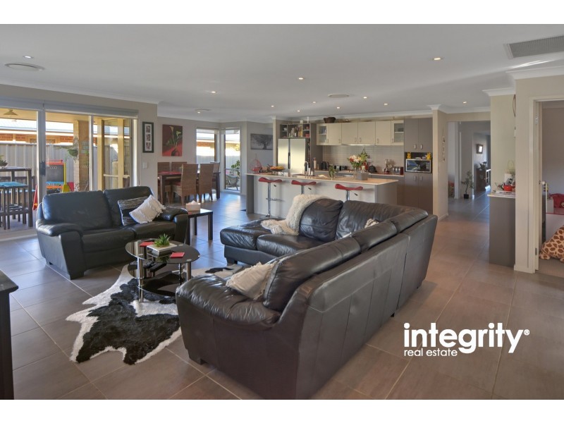 70 Rayleigh Drive, Worrigee NSW 2540